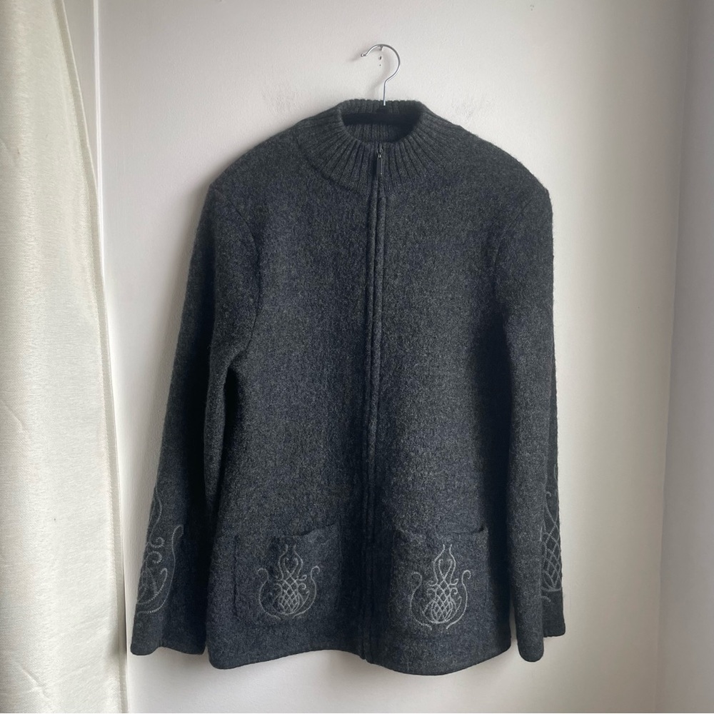 Grey Knit-Zip-Up-100% Boiled Wool-Embroidered Pockets-size M-Natural Fabric